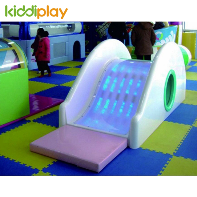 China Kids Kindergarten Indoor Electric Motion Soft Toys Playground Equipment 